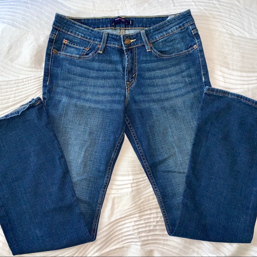 Levi’s 518 Bootcut Jeans